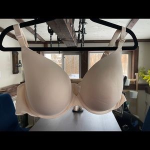 Penningtons 42C Beige Underwire Bra